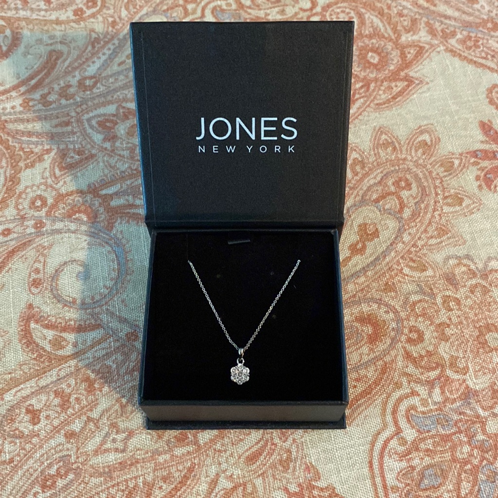 Jones New York Annabelle Necklace Nib
